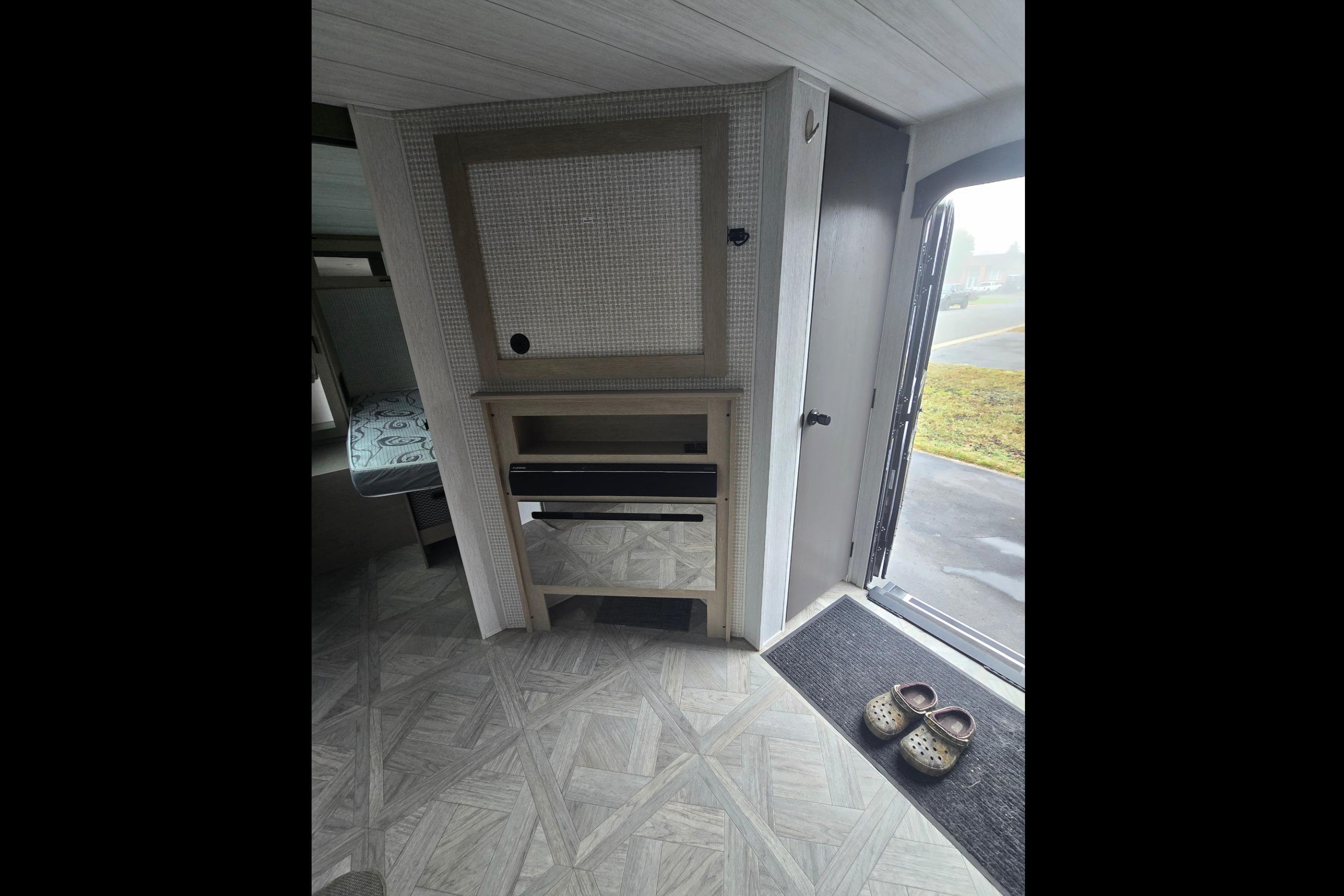 Salem 26RBS Travel Trailer