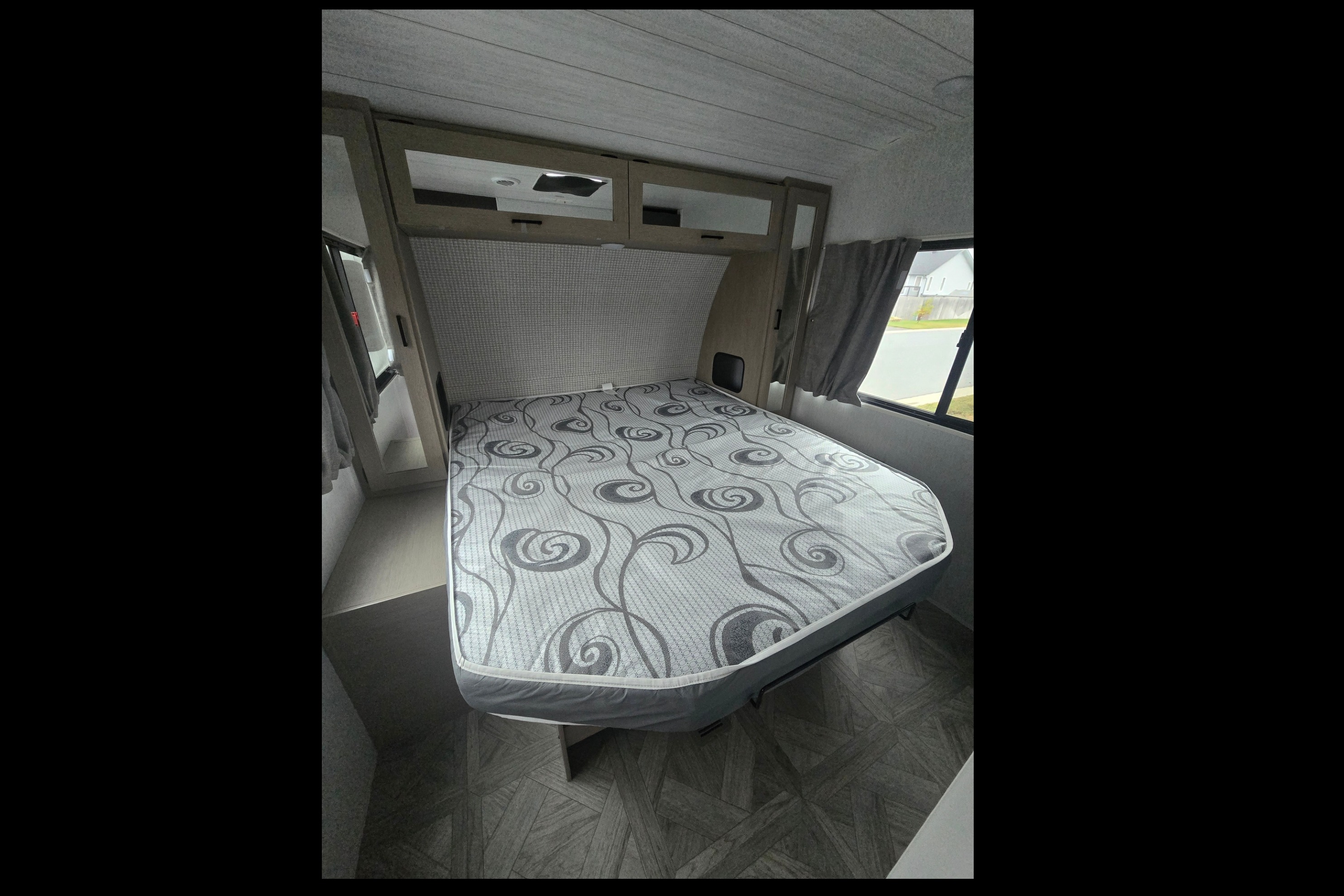 Salem 26RBS Travel Trailer