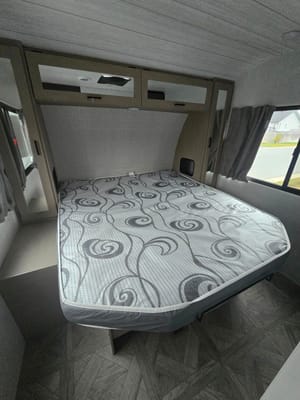 Salem 26RBS Travel Trailer