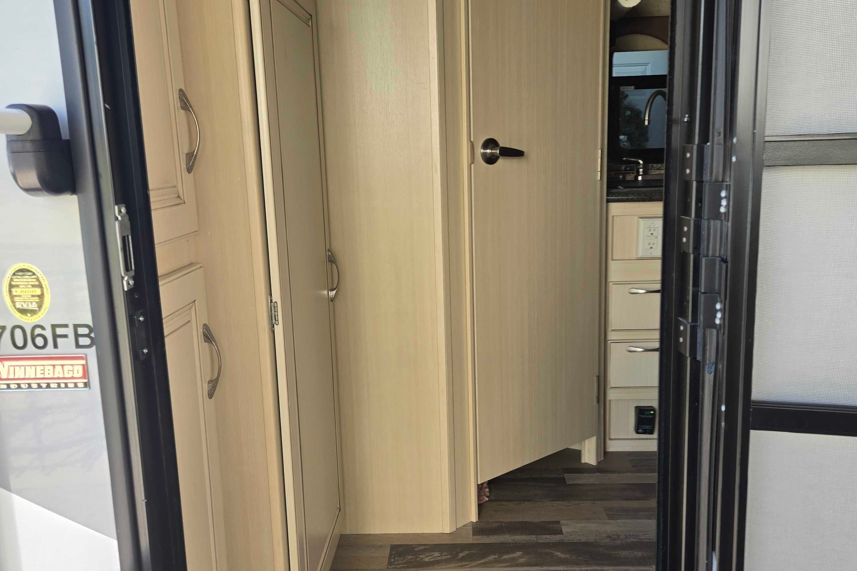 Guillermo's Winnebago 1706fb Travel Trailer