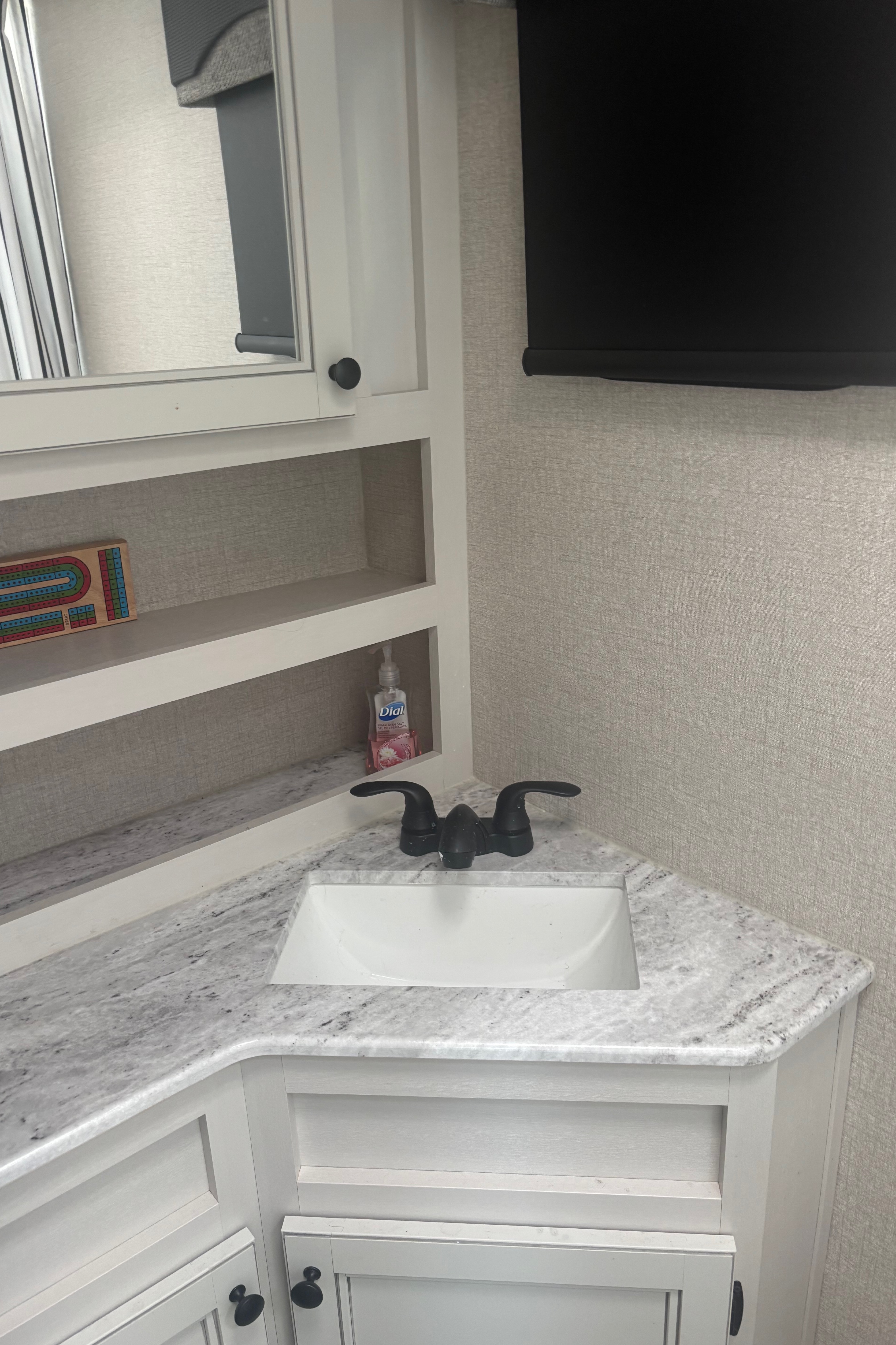 Robert 's Starcraft Superlite Travel Trailer