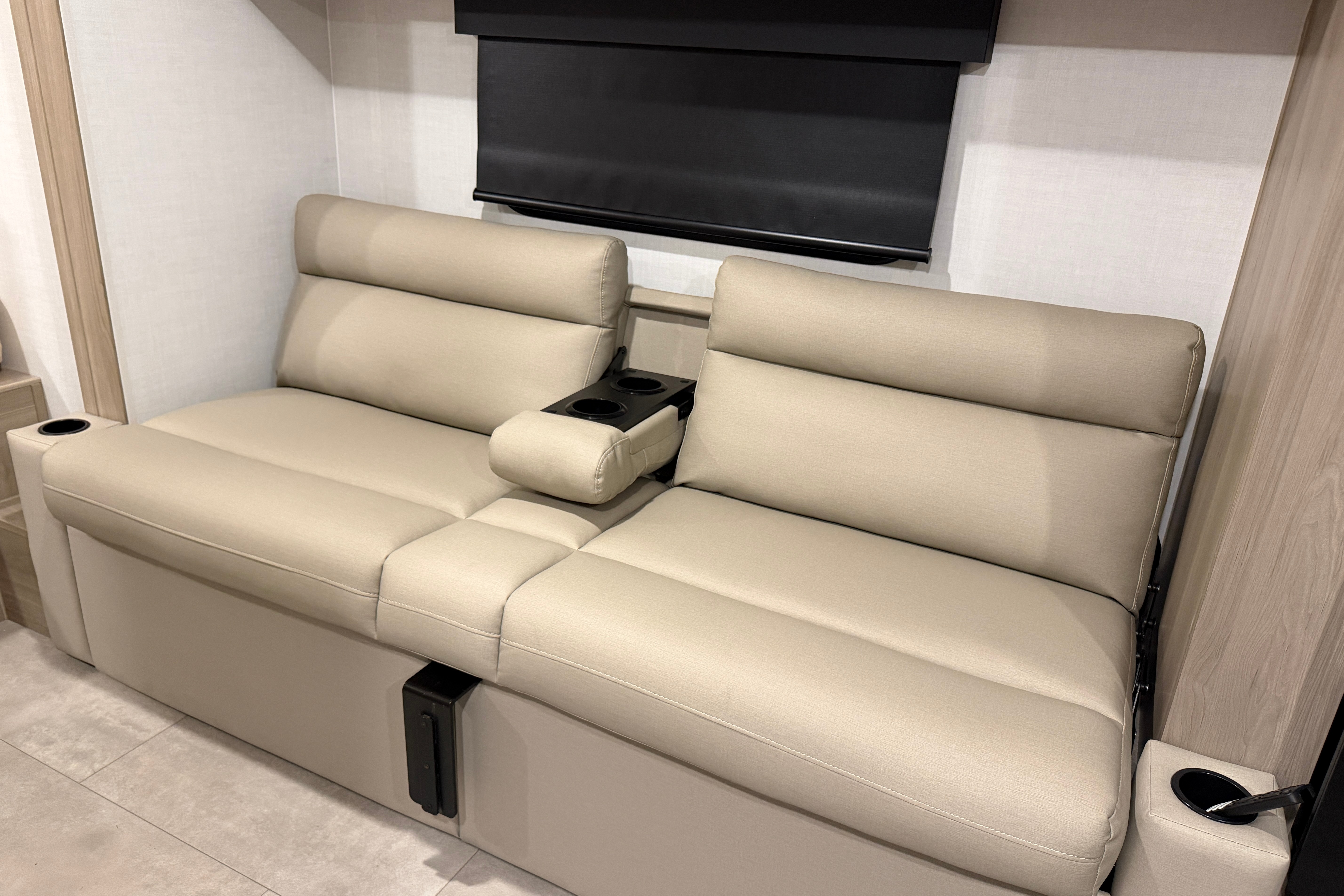 Fox RV Rentals Forest River Rockwood Geo Pro 20FK