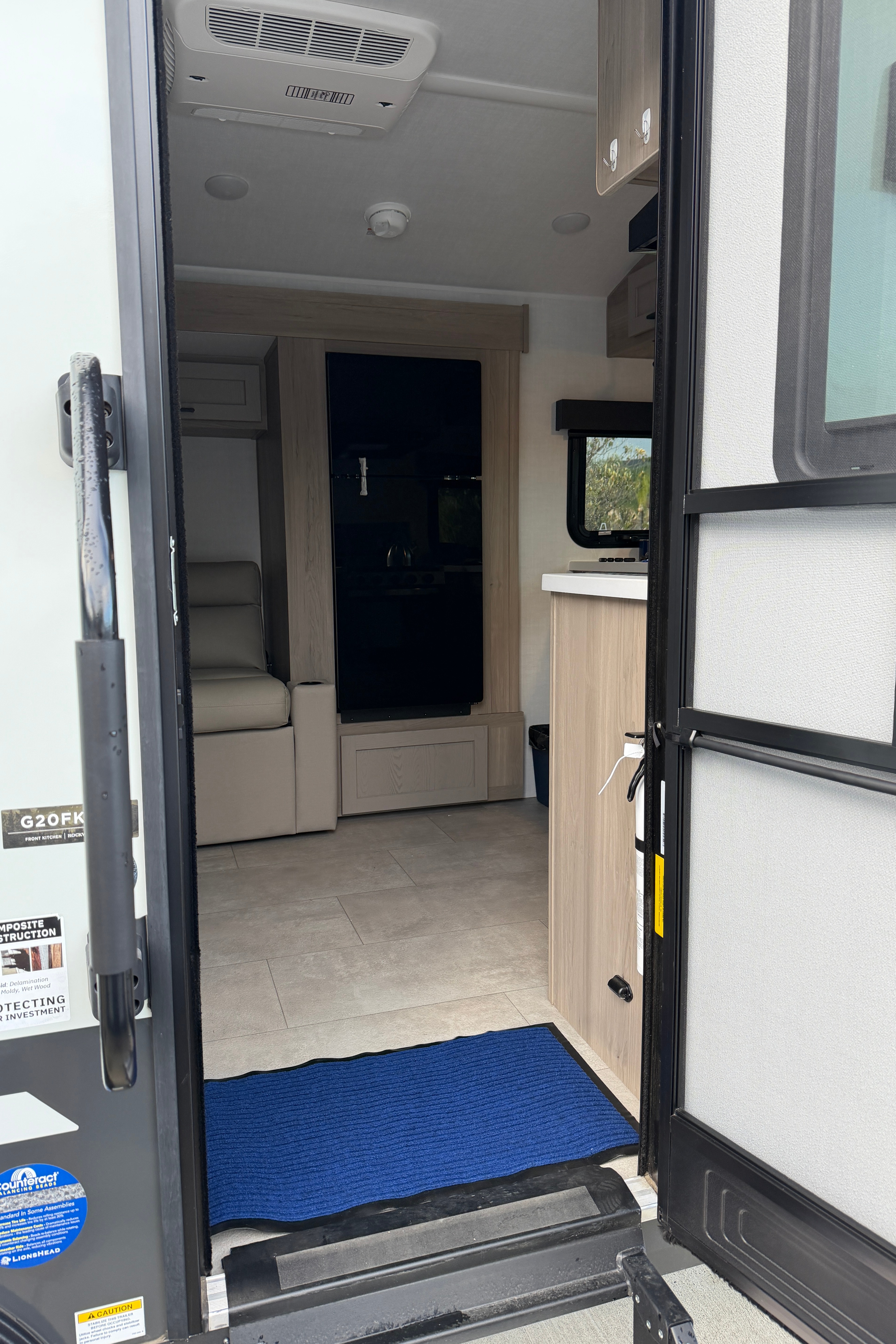 Fox RV Rentals Forest River Rockwood Geo Pro 20FK