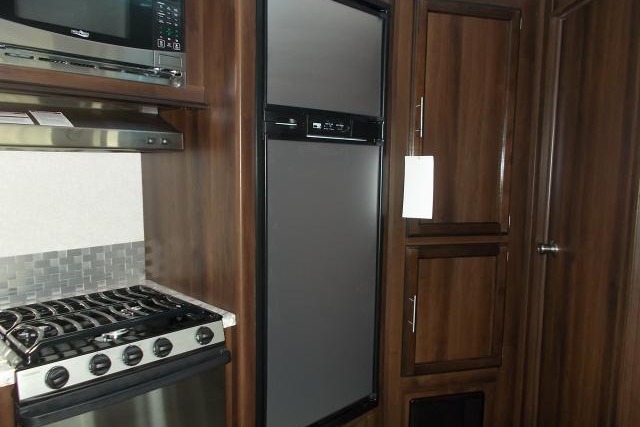 All you need to do is show up!  Fully stocked, transported and set-up at your location, family friendly Jayco White Hawk 31’ Trailer!