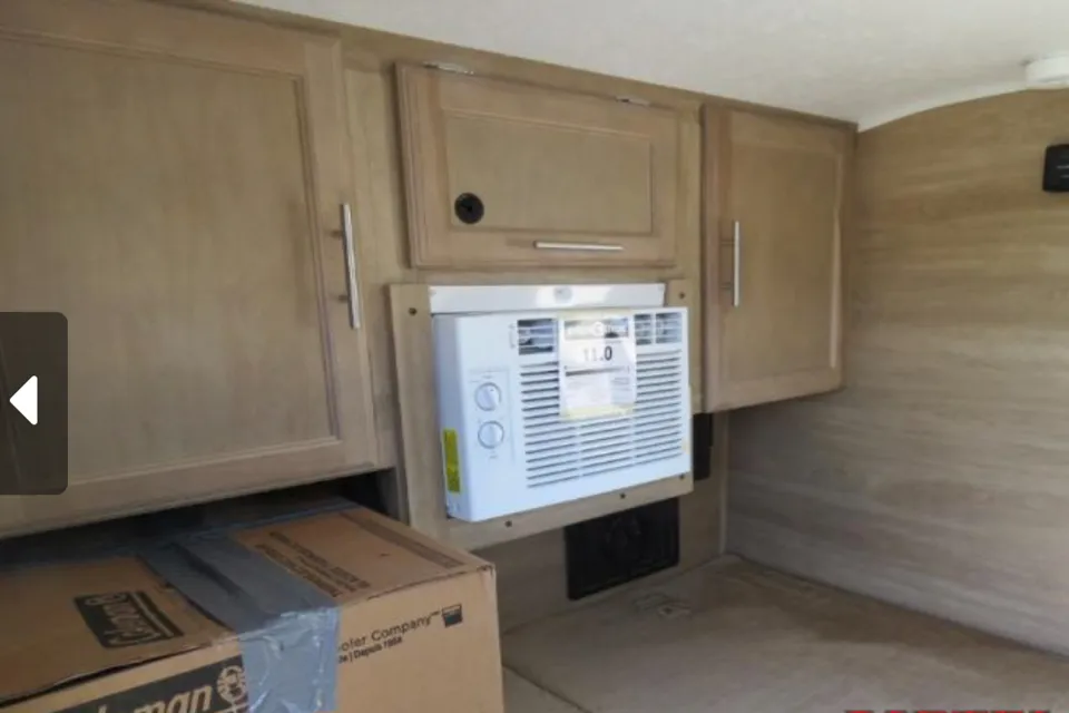 Teardrop trailer glamping
