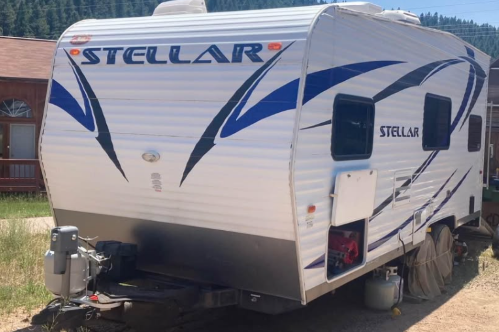 Luis's Eclipse RV Stellar Toy Hauler