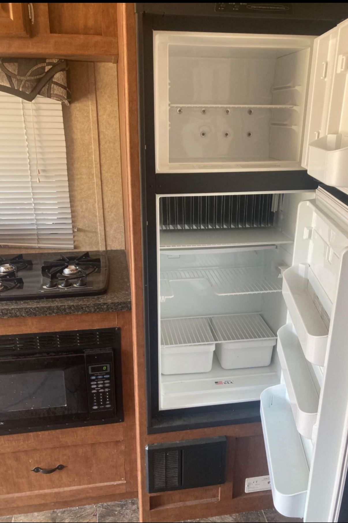 Luis's Eclipse RV Stellar Toy Hauler
