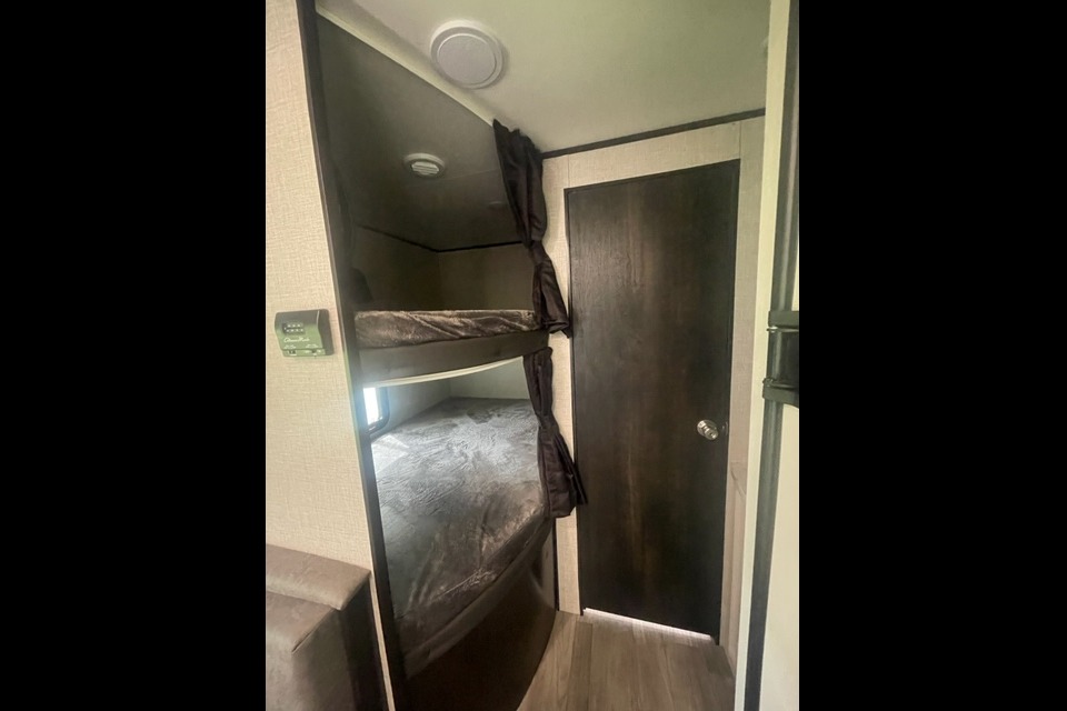 Steve's Jayco 264BHW Travel Trailer
