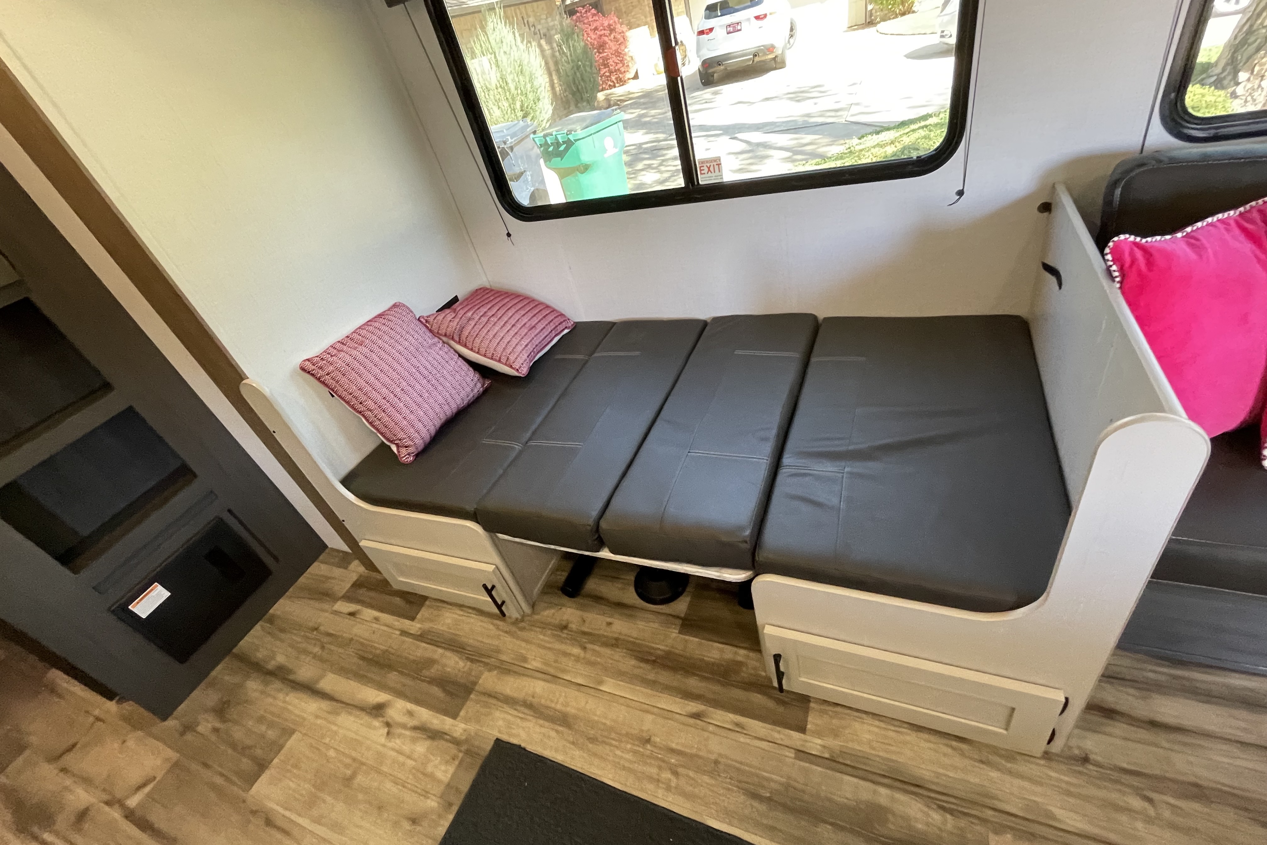 Basic Lee Camping
