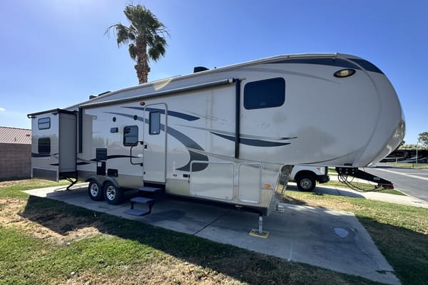 333-DB Montanan Bunk Room with two bathrooms (sleeps 10) Turn Key Package Available