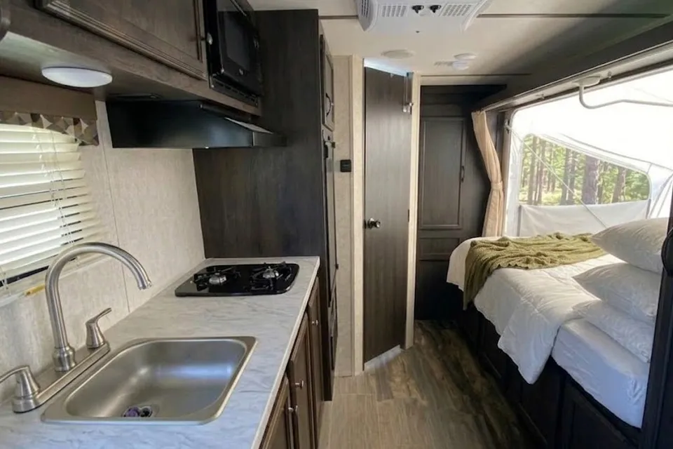 Little Jewell Hideaway