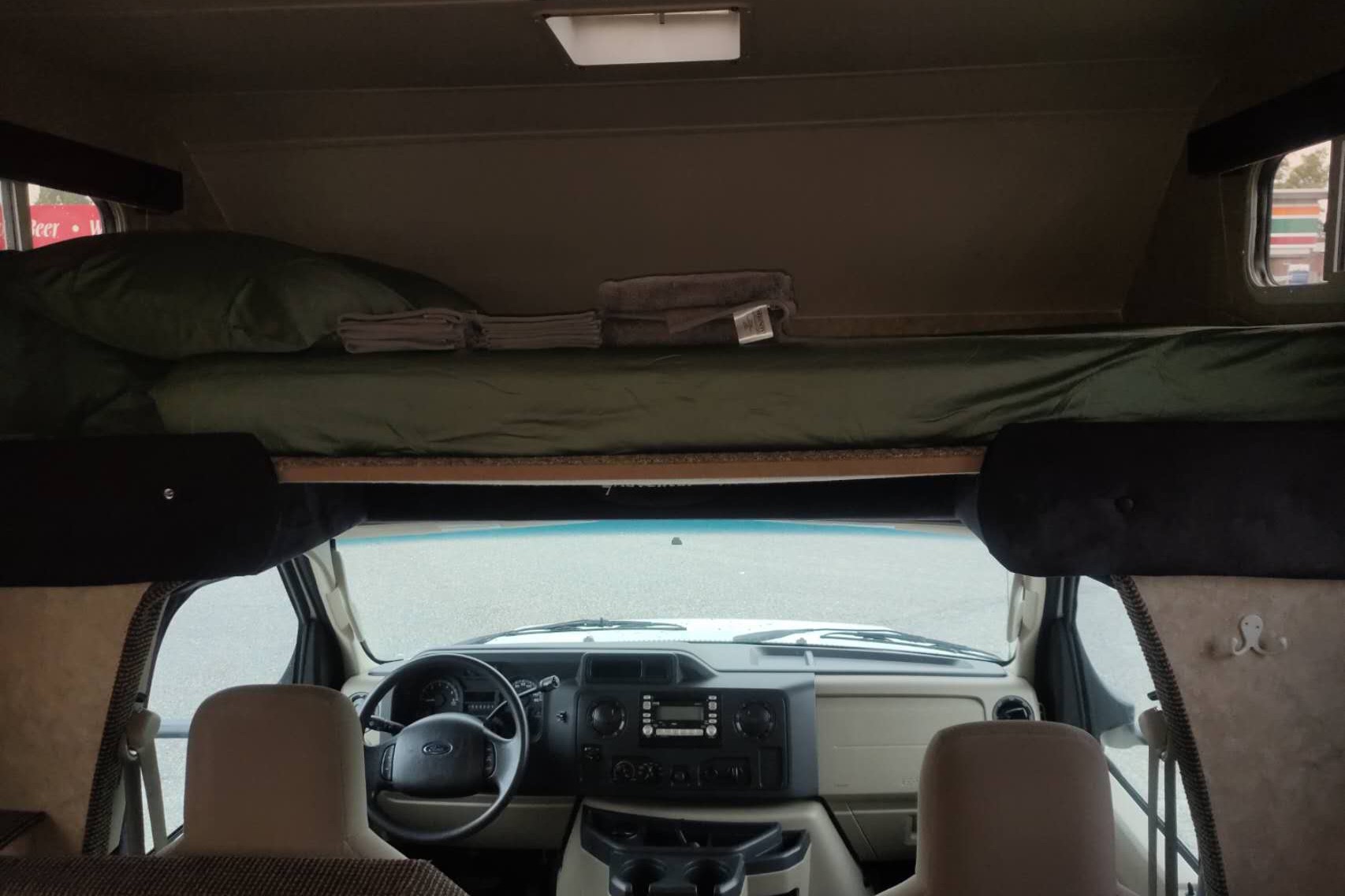 Fleet #C3 Mid-size Class C – Great Value for Families & Friends (Sleeps 3 Adults, 2 Children)
