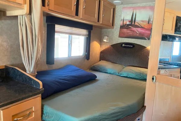 Fleet #C3 Mid-size Class C – Great Value for Families & Friends (Sleeps 3 Adults, 2 Children)
