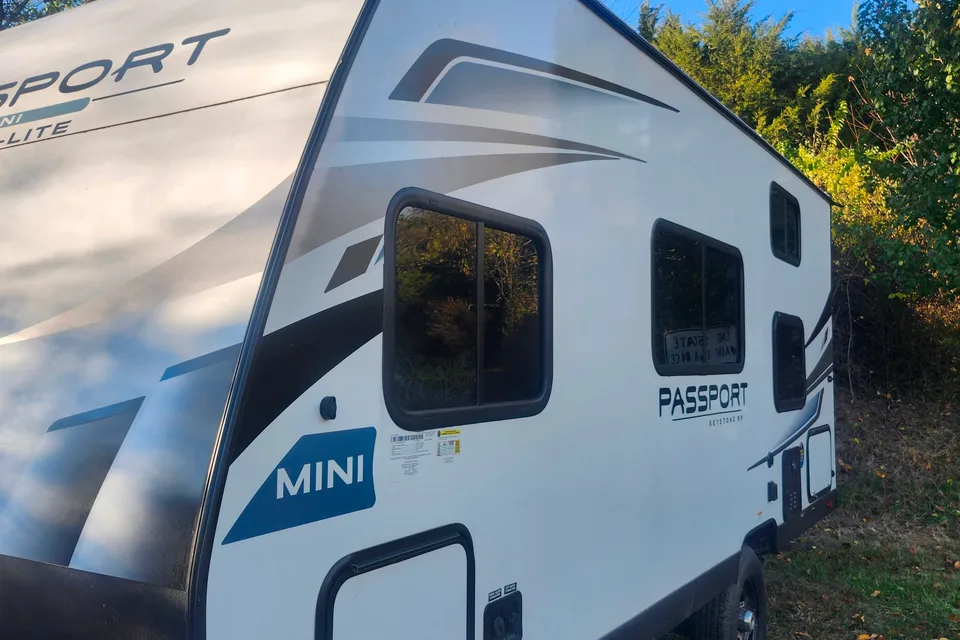 Happy camper travel trailer