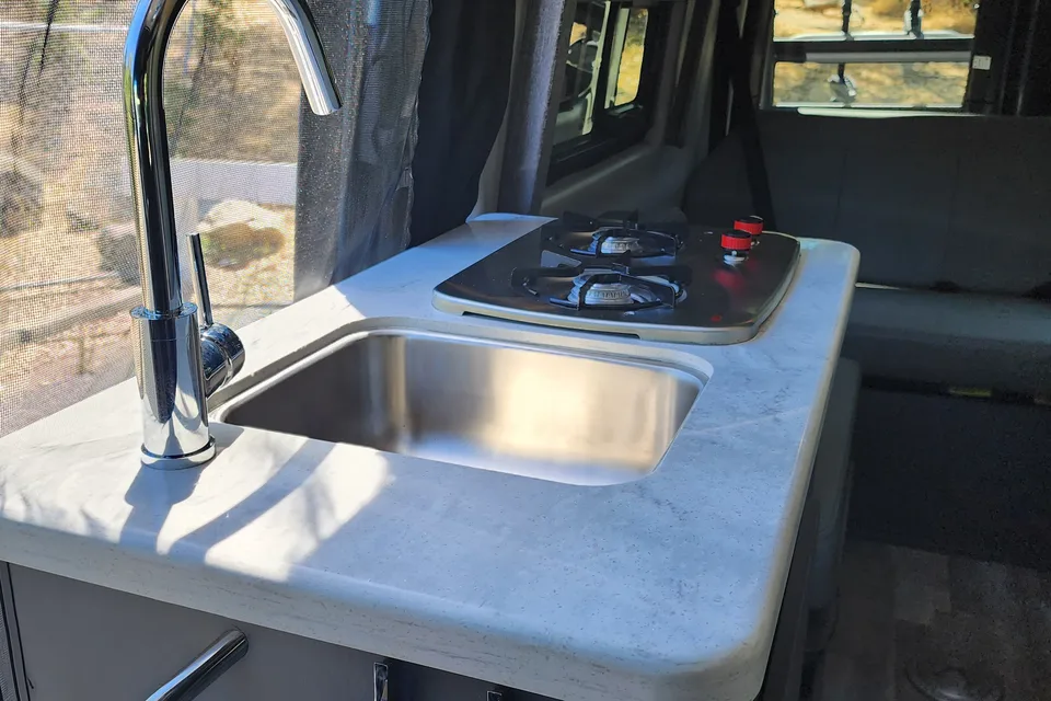 Thor Synergy Campervan | Luxury. Freedom. Adventure.