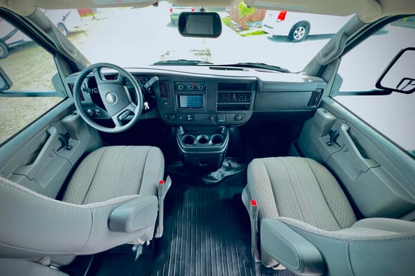 SUPER CLEAN 2025 FORESTER 24' (PET FRIENDLY)