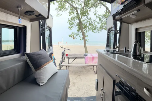 2022 Jayco Swift - 20A / Class B