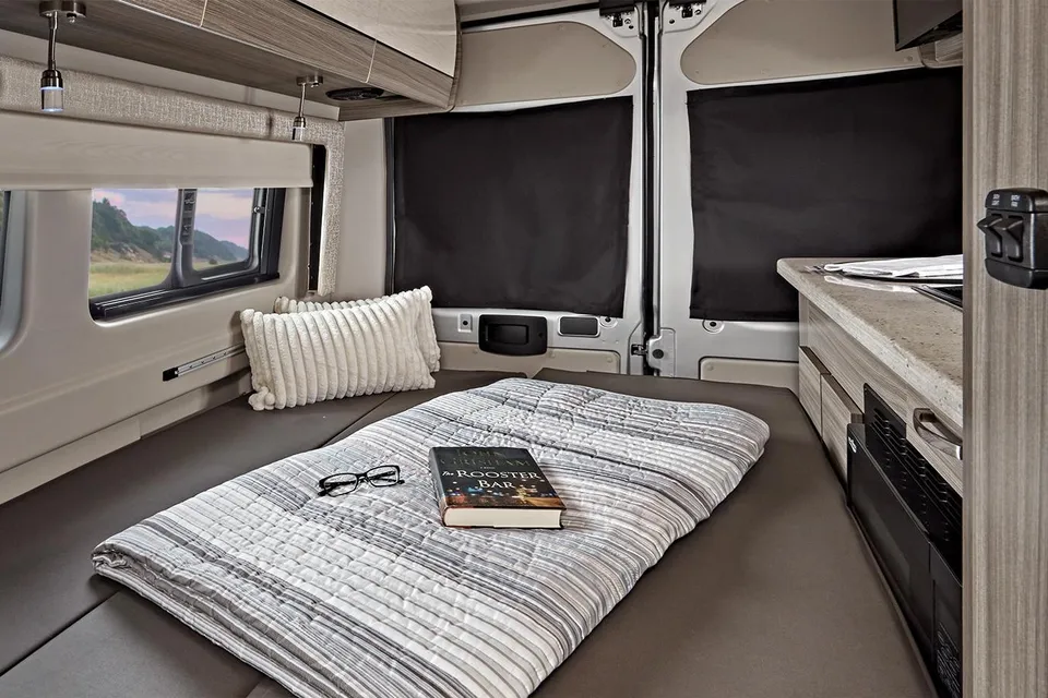 2022 Jayco Swift - 20A  / Class B