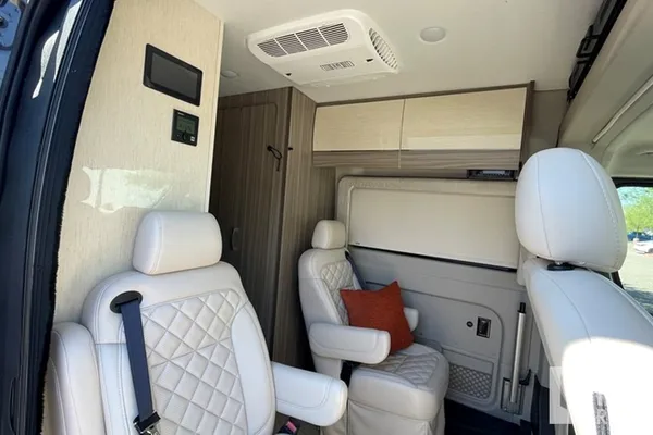 2022 Jayco Swift - 20A / Class B