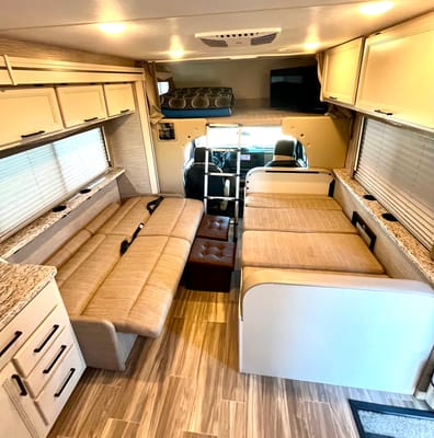 2022 Thor Motor Coach Freedom Elite 30FE