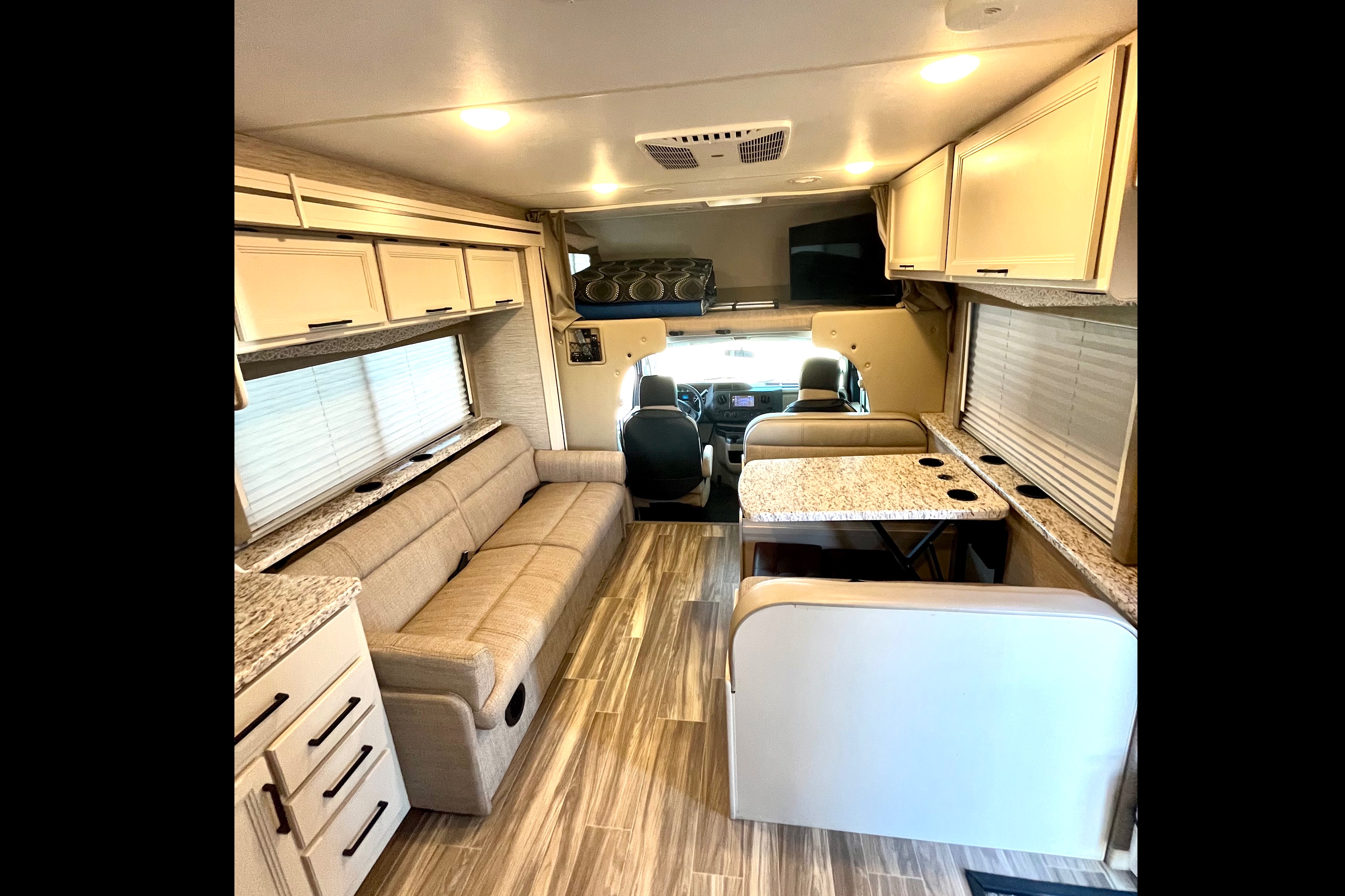2022 Thor Motor Coach Freedom Elite 30FE