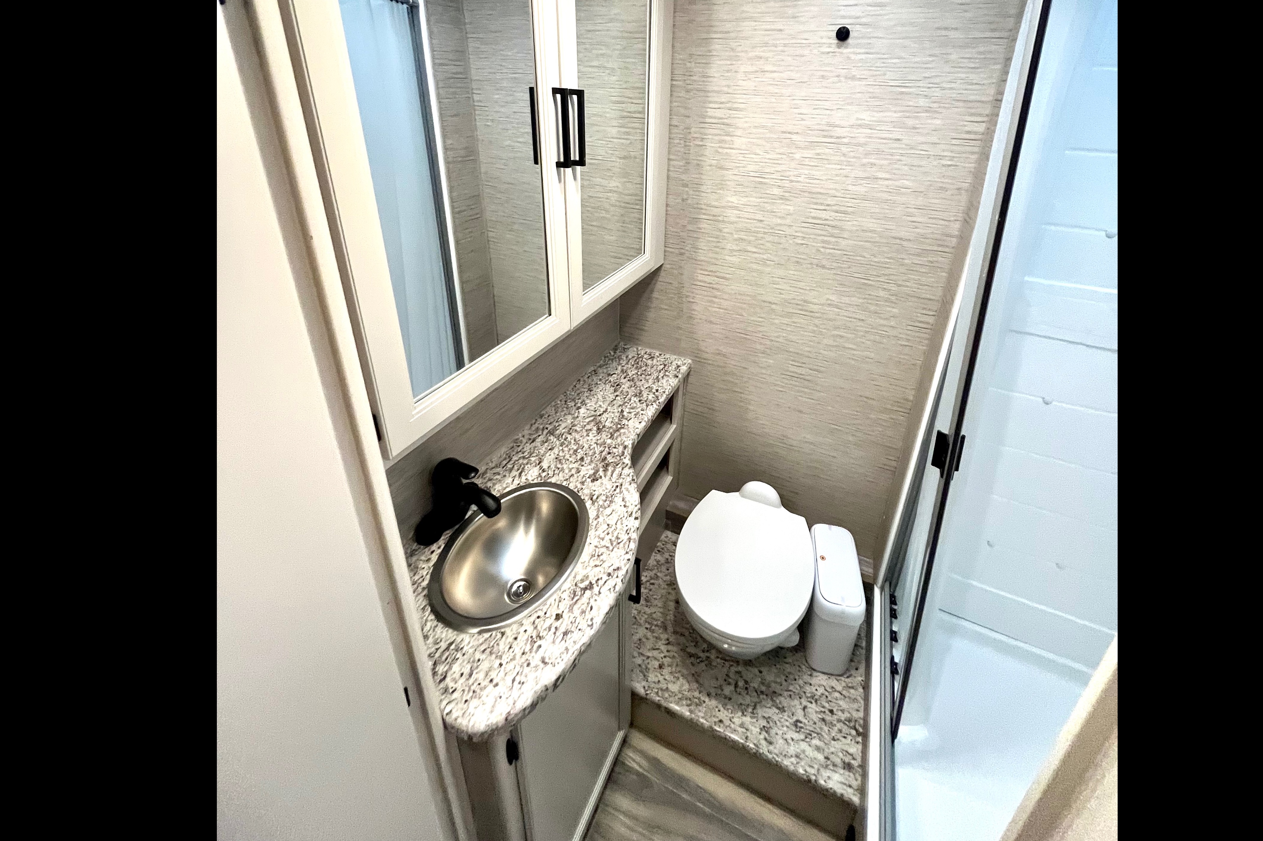 2022 Thor Motor Coach Freedom Elite 30FE