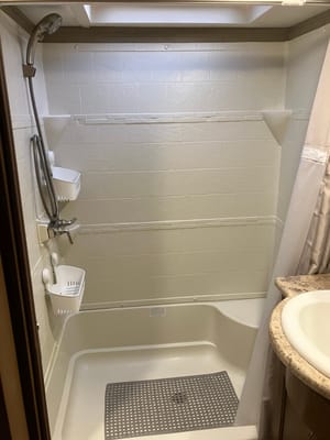 Jones Chaparral 2 Bedroom 390QSMB