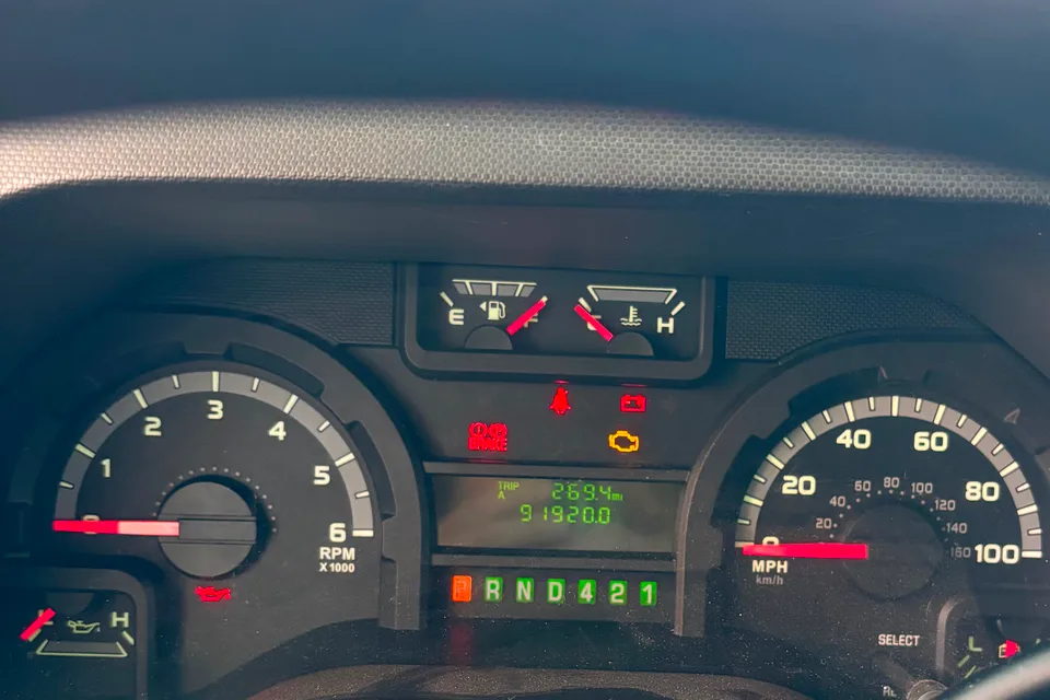 Mint 2019 Gulf Stream Conquest Class C