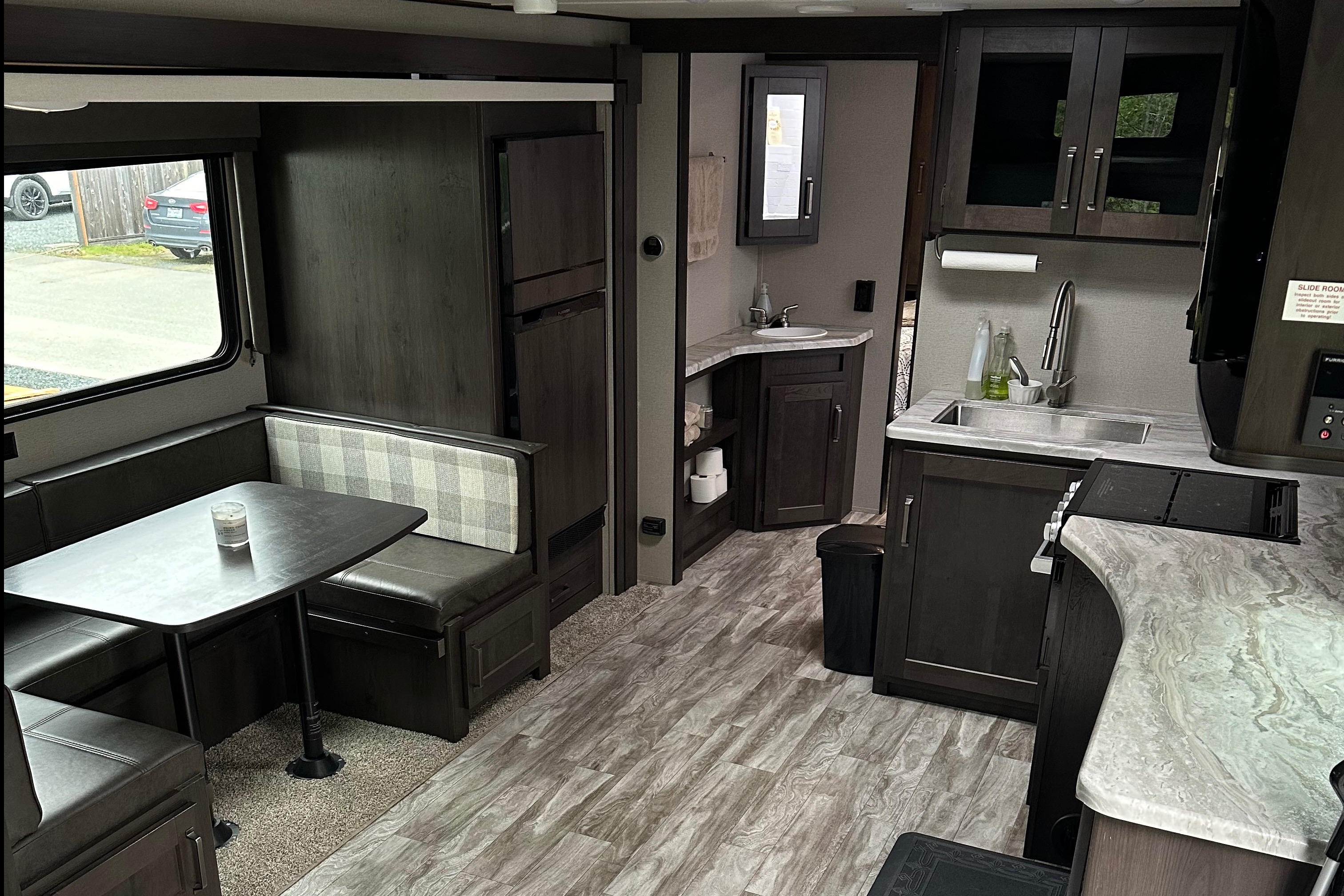 Glamping’ Camping