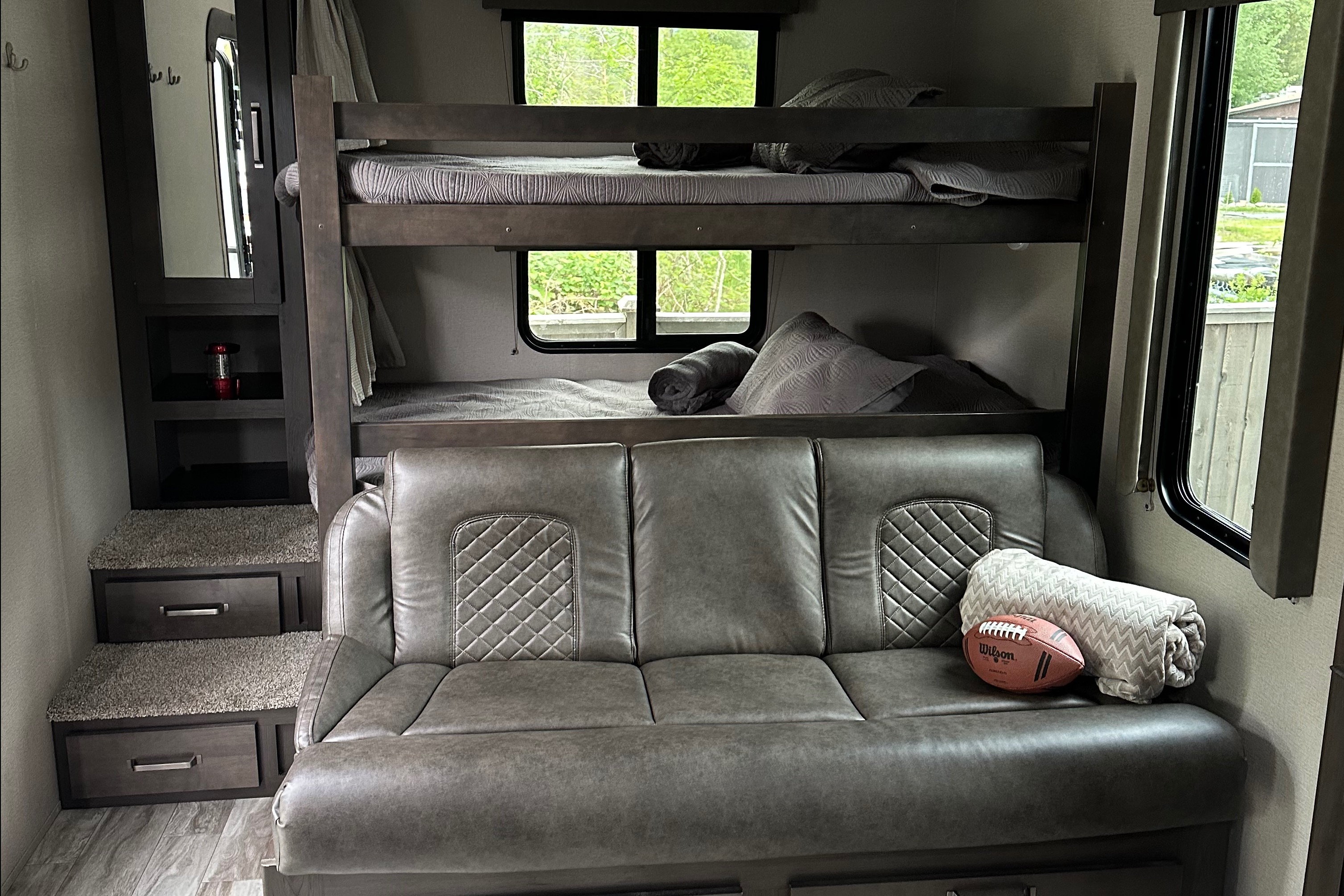 Glamping’ Camping