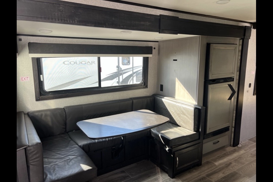 2021 Jayco Jay Feather 24BH Travel Trailer