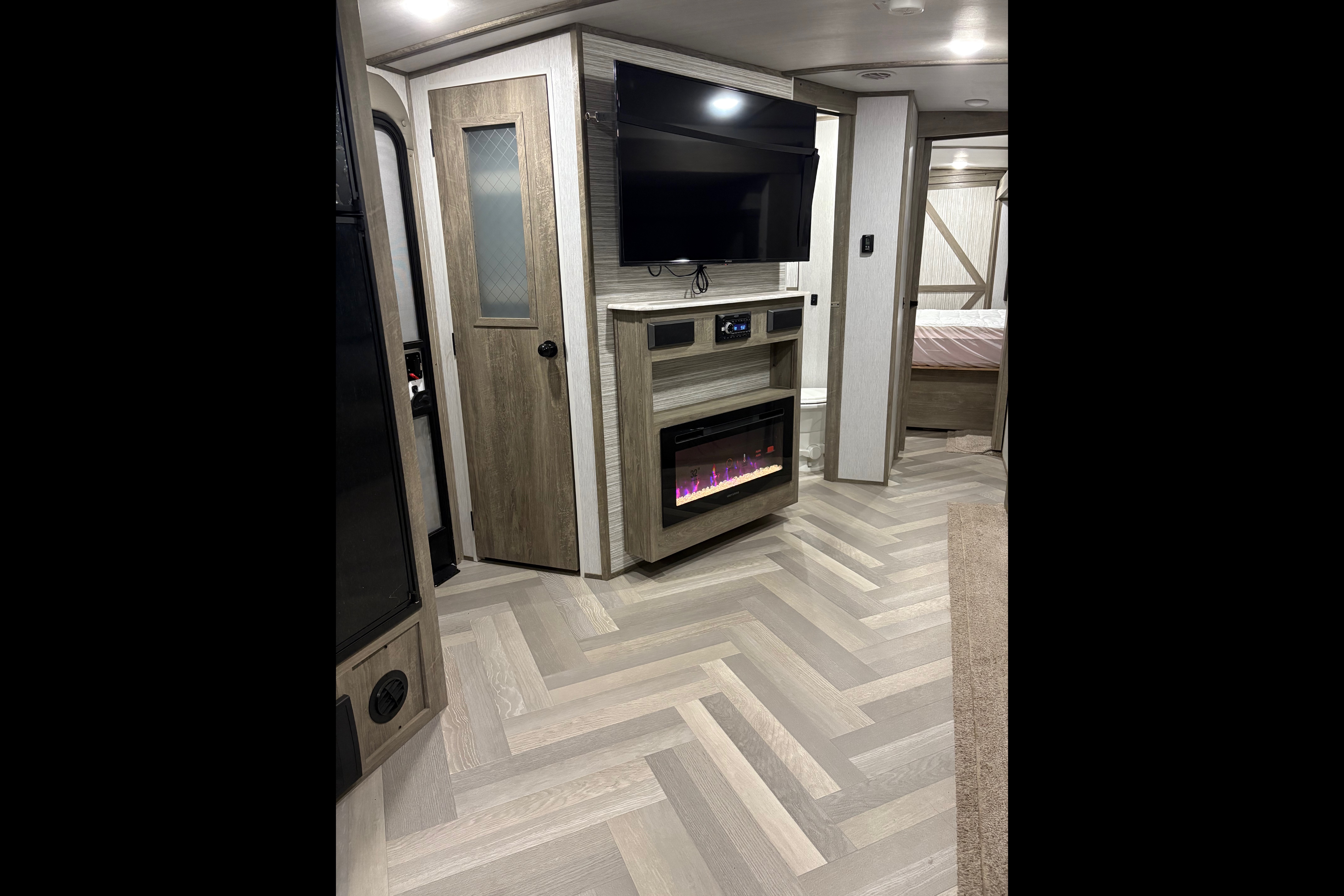 S&J Getaways Forest River Salem Hemisphere Travel Trailer