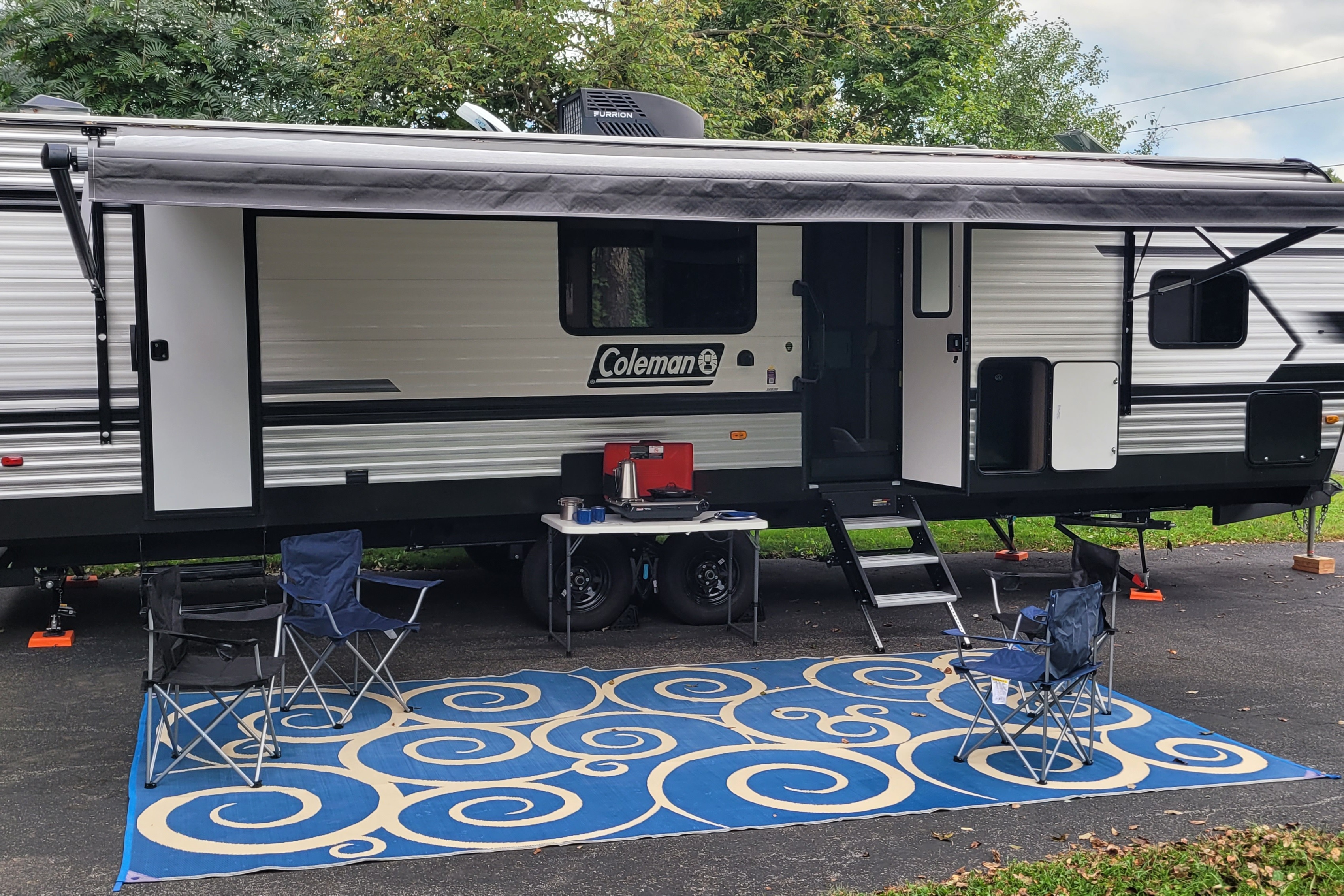2025 Coleman Lantern Bunkhouse