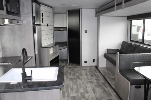 Dutchmen Kodiak SE 27SBH | Driftwood Vacation