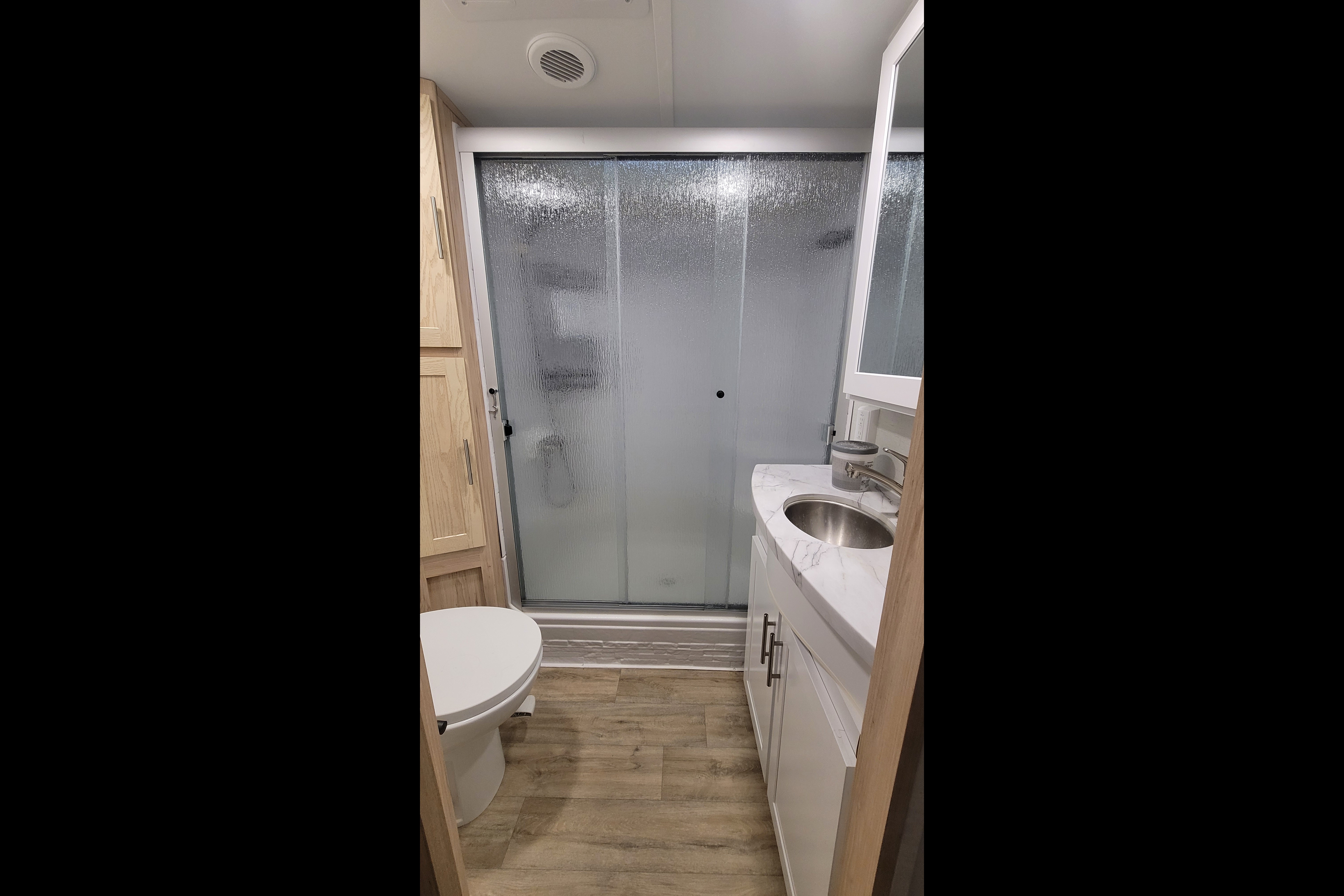 Pruitt's Alliance RV Avenue Fifth Wheel