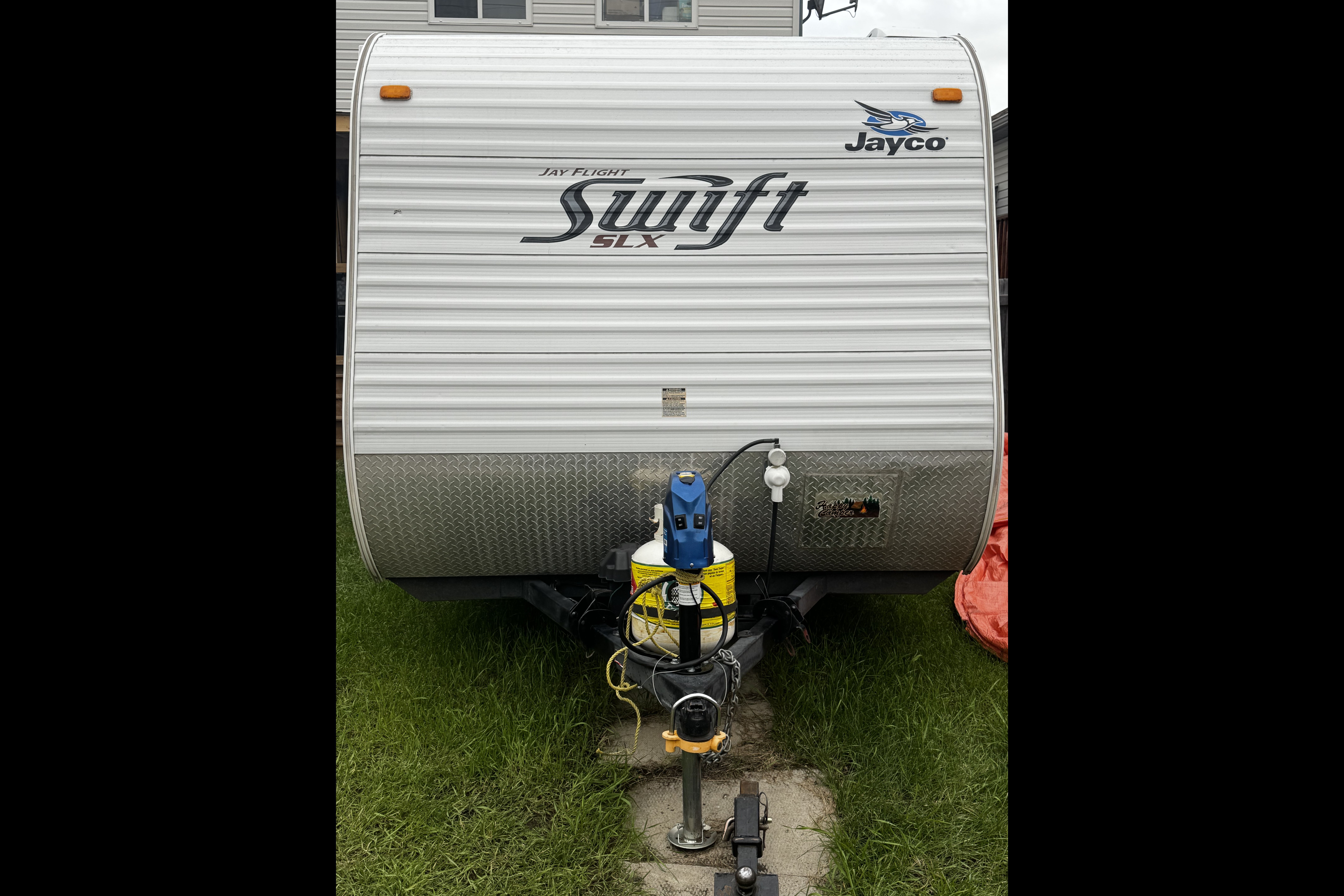 Hassle-Free Family Camping SUV Towable Jayco Swift With Bunks Sleeps 5