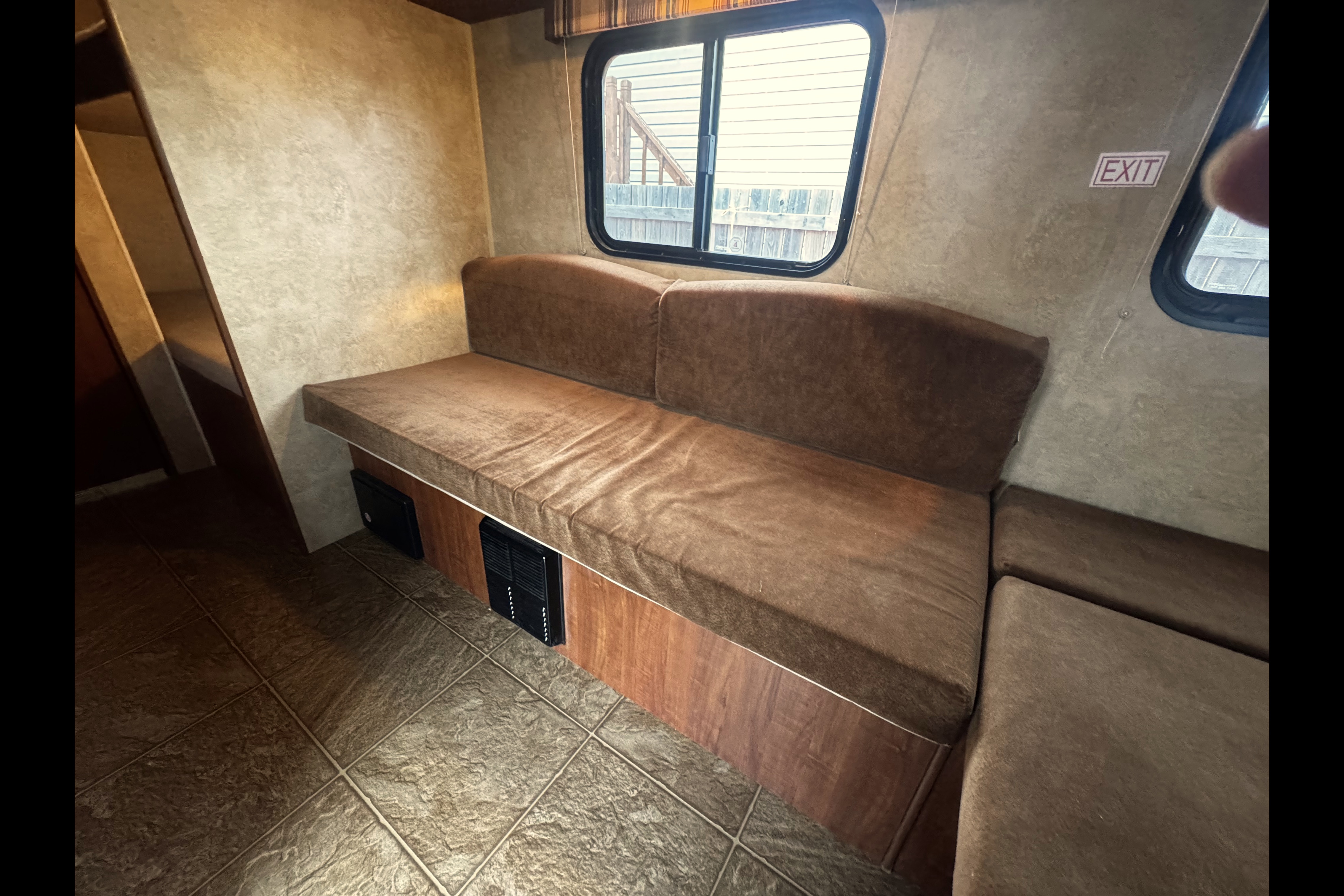 Hassle-Free Family Camping SUV Towable Jayco Swift With Bunks Sleeps 5