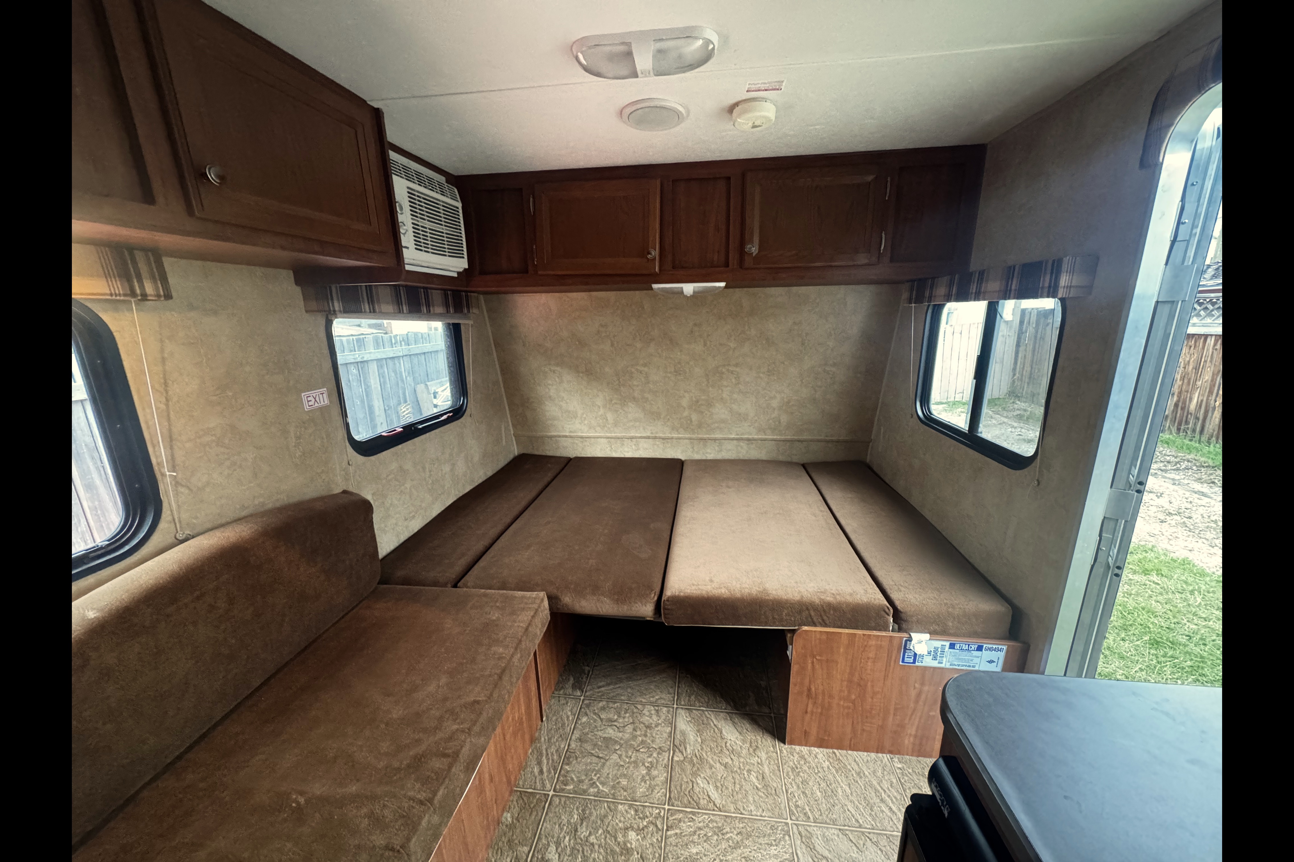 Hassle-Free Family Camping SUV Towable Jayco Swift With Bunks Sleeps 5