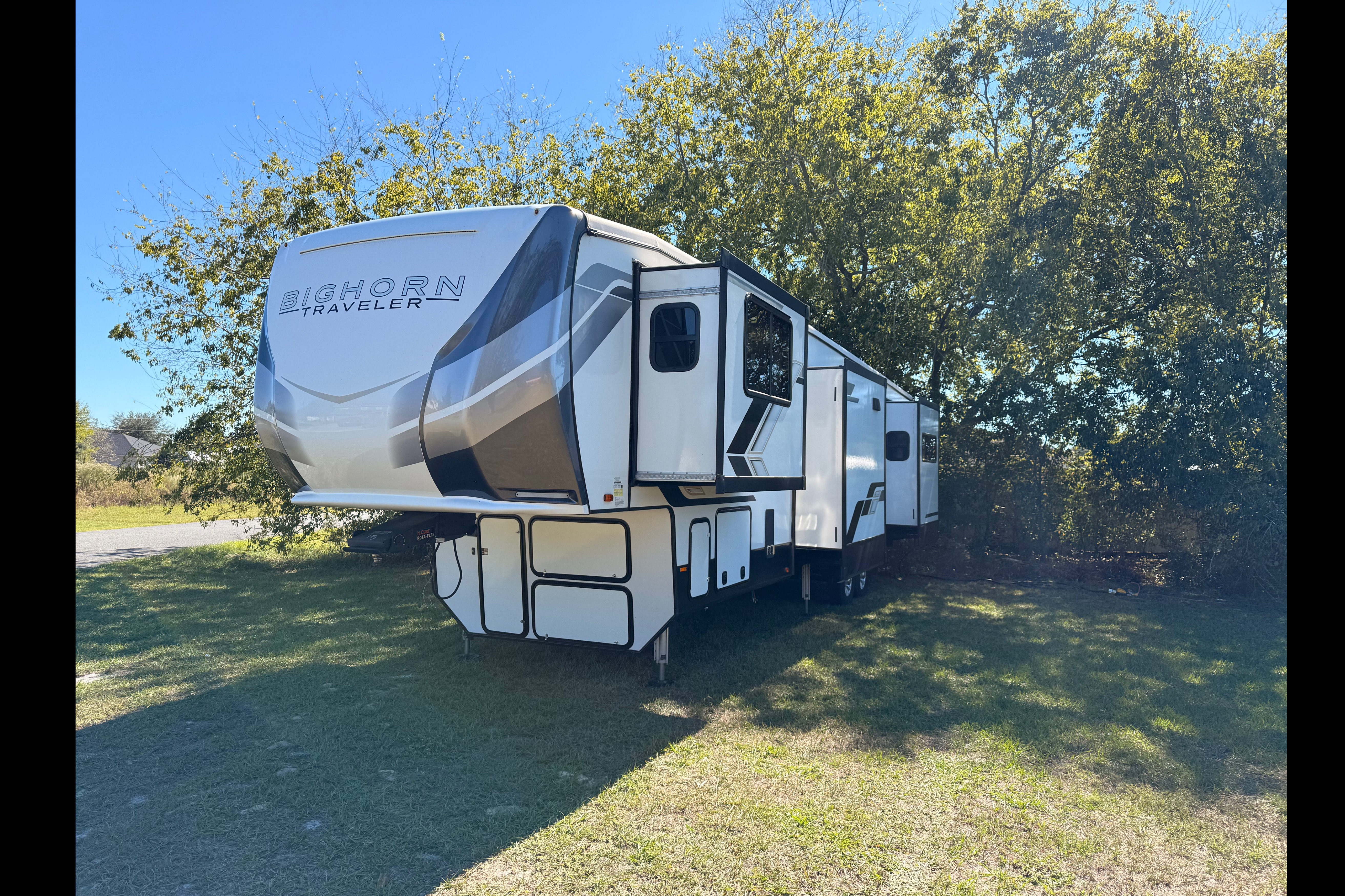 Jack Sparrow RV Rental Fort Wilderness Campground