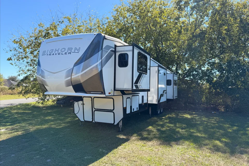 Jack Sparrow RV Rental Fort Wilderness Campground