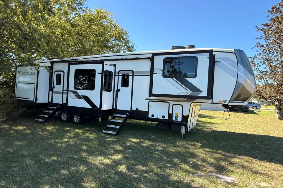 Jack Sparrow RV Rental Fort Wilderness Campground