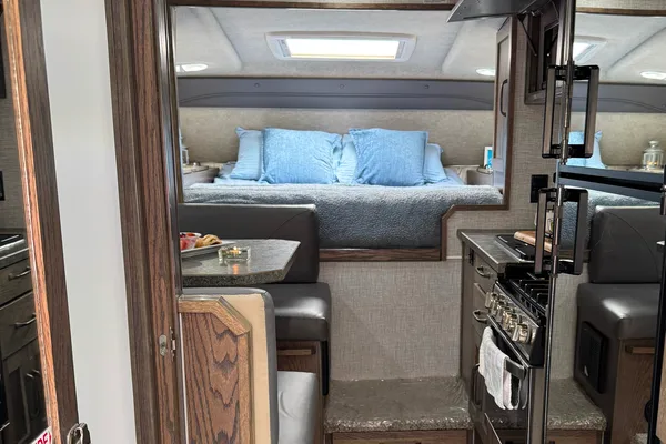 Northern Lite 9-6 “Discover Ontario”