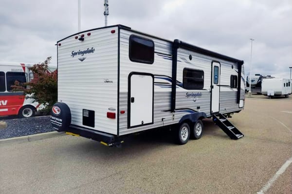 Tracy's Keystone Springdale Travel Trailer