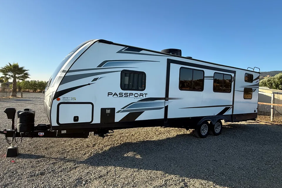 Keystone Passport Travel Trailer Sleeps 10
