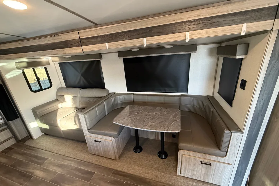 Keystone Passport Travel Trailer Sleeps 10