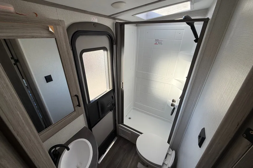 Keystone Passport Travel Trailer Sleeps 10