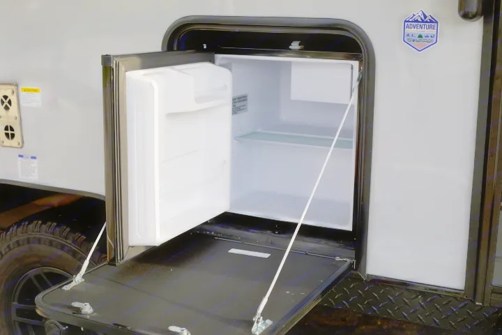 Forest River Wolf Pup 17JGBL Travel Trailer