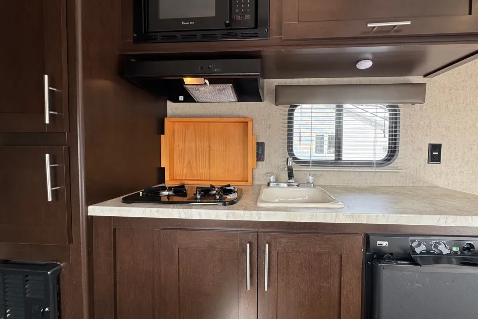 One Eye Tech, 2017 Forest River WOLF PUP Travel Trailer