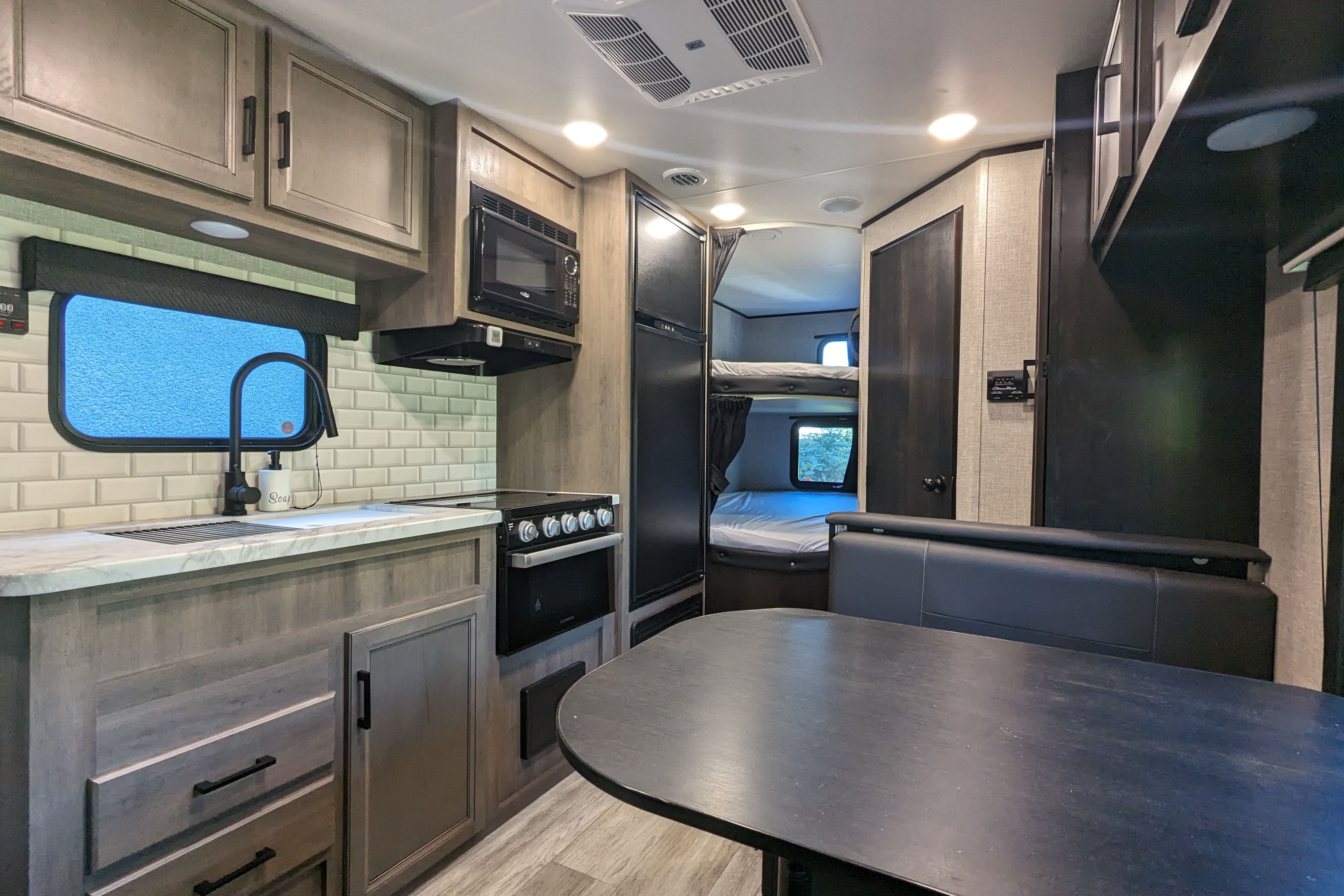Pan's Jayco Jay Flight SLX 224BHW Travel Trailer