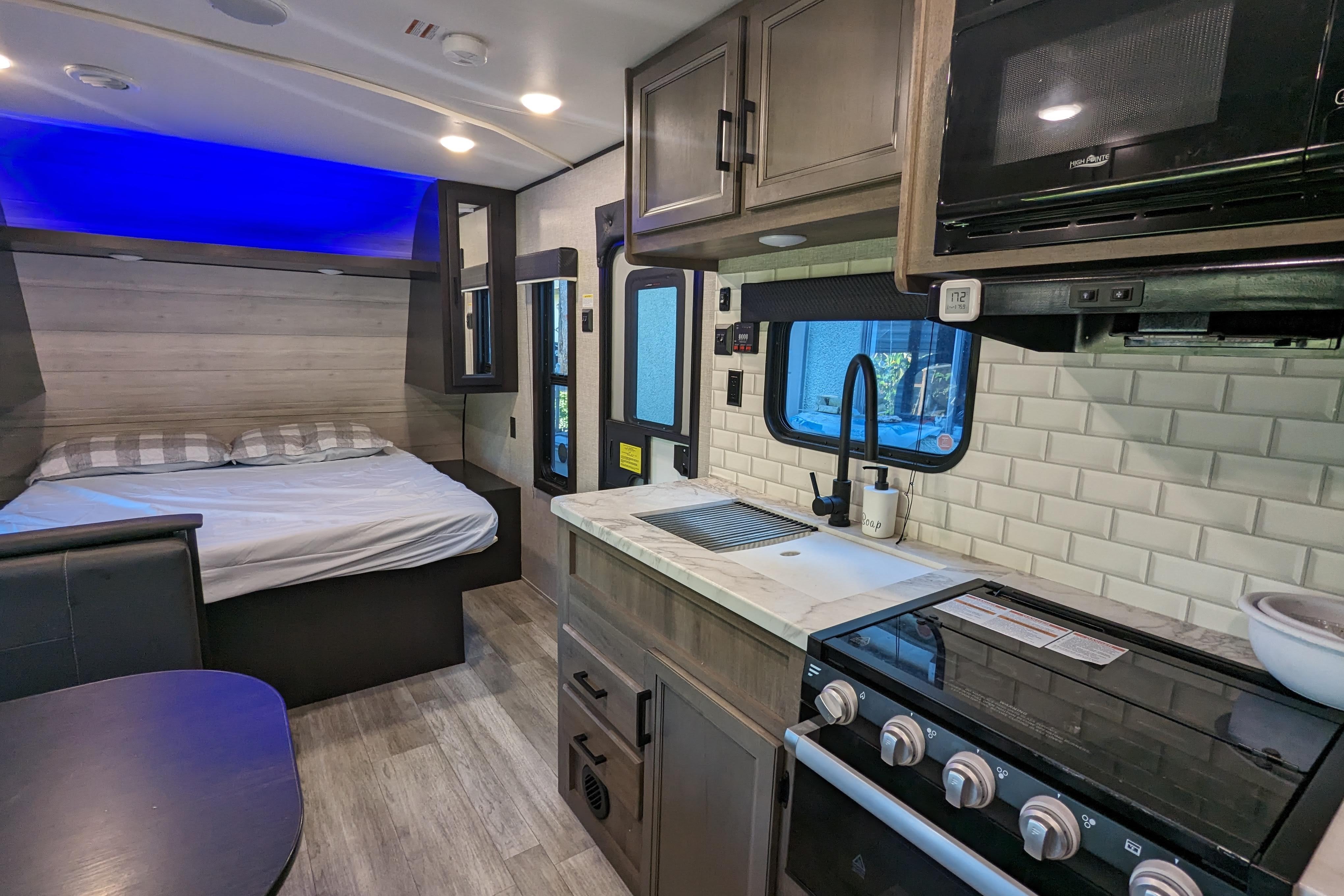 Pan's Jayco Jay Flight SLX 224BHW Travel Trailer